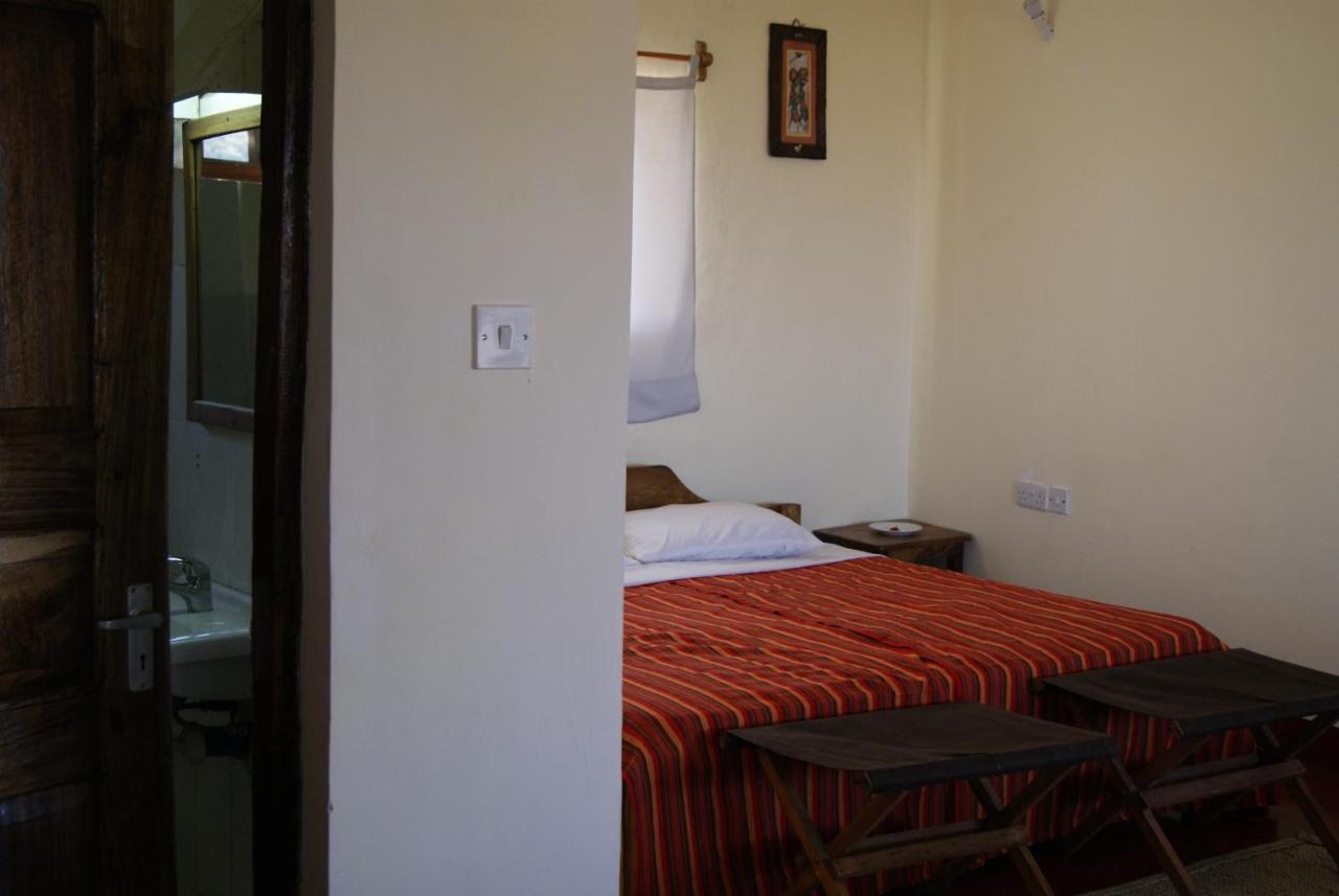 African Sunrise Lodge And Campsite Mto wa Mbu Exterior foto