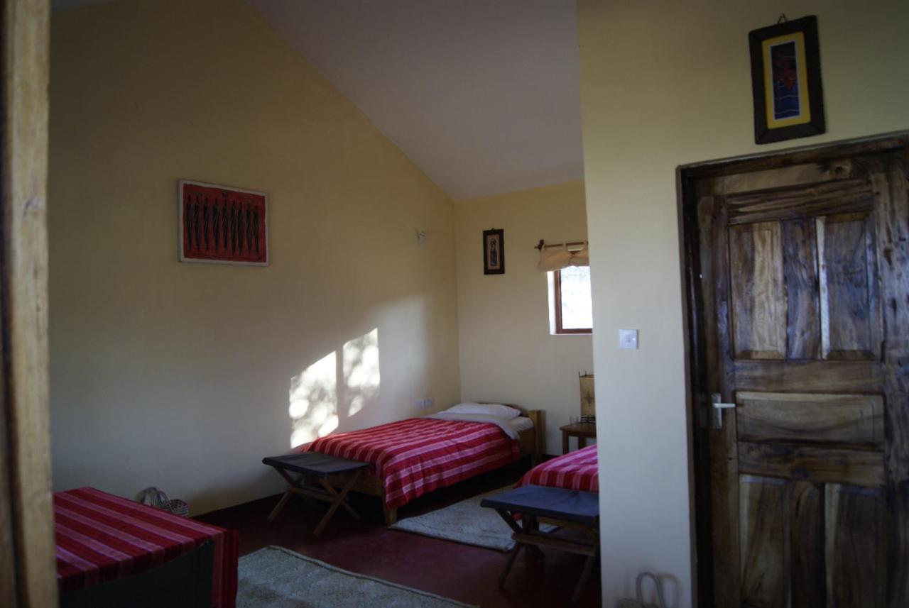 African Sunrise Lodge And Campsite Mto wa Mbu Exterior foto